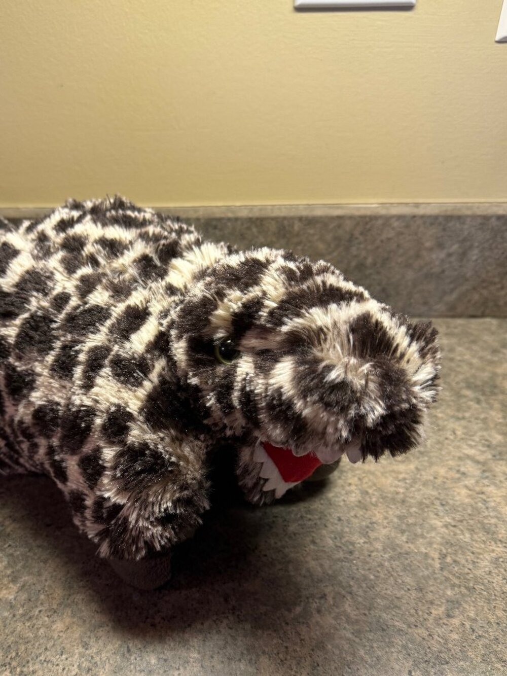 NWT Pillow Pets Pee Wee Rexy-T-Rex Spotted Dinosaur